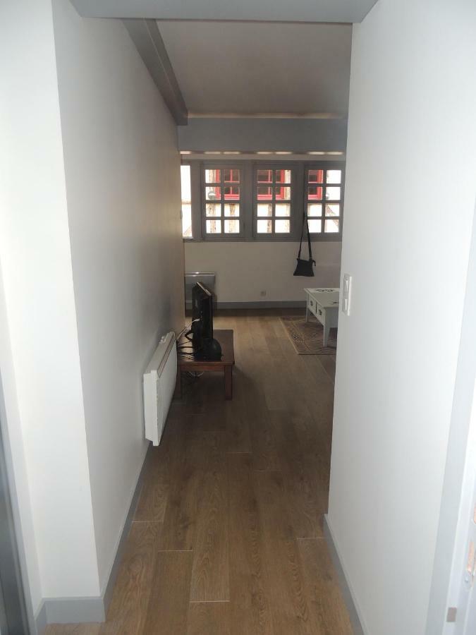 1 Er Etage , St Goustan Port Auray
